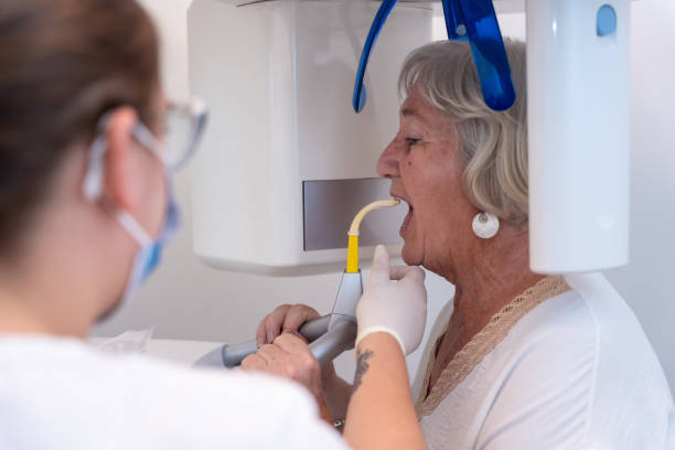 Best Emergency Treatment for Toothache in Fostoria, OH